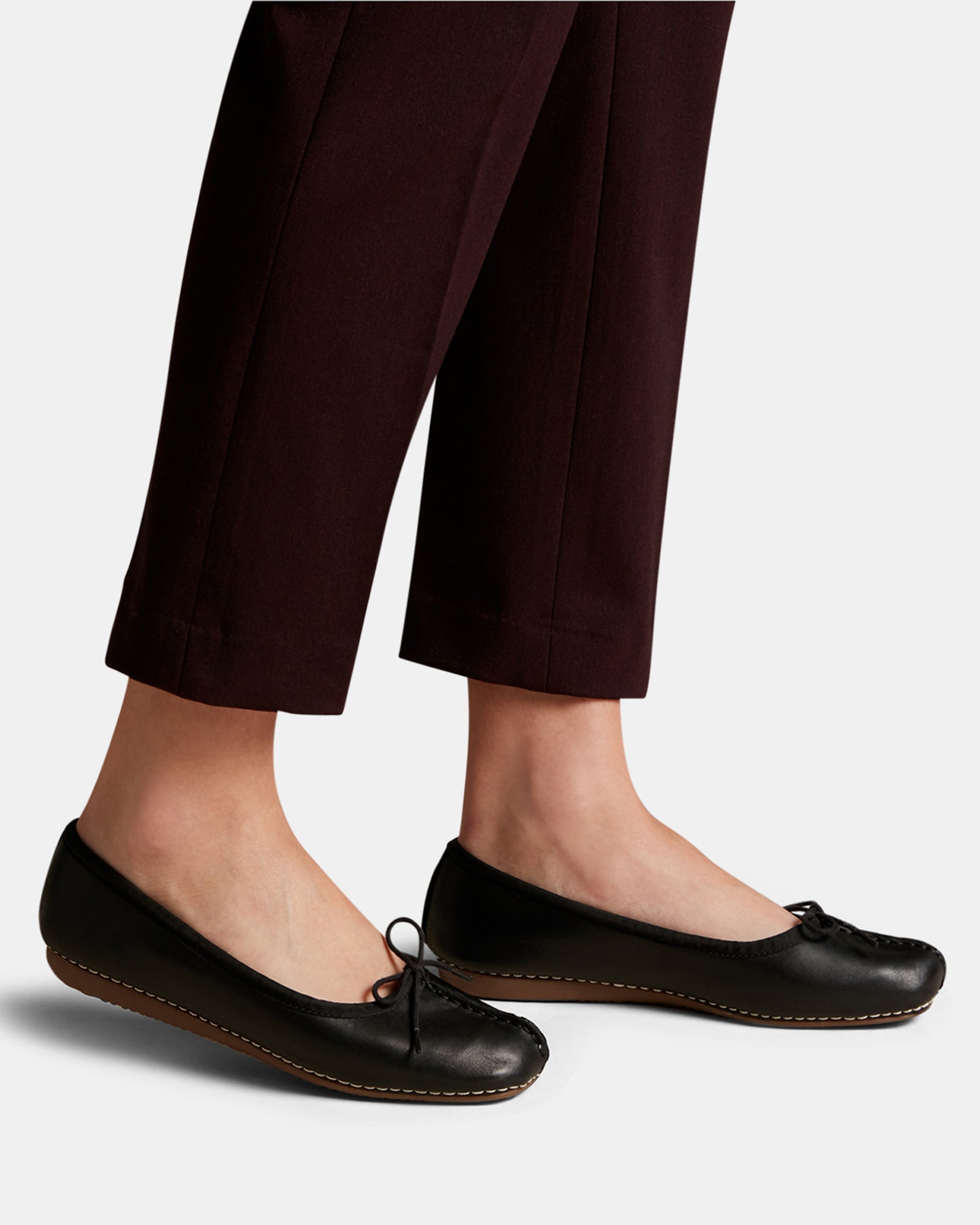 Freckle Ice Black Leather - Image 2