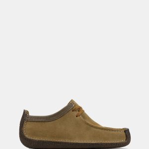 Natalie. (w) Oakwood Suede