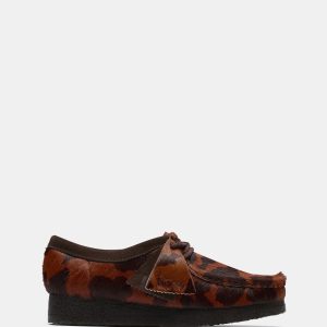 Wallabee. (w) Brown Cow Print