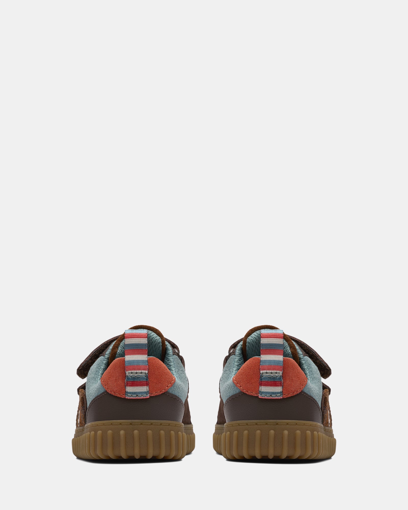 Cove Den T Chestnut - Image 5